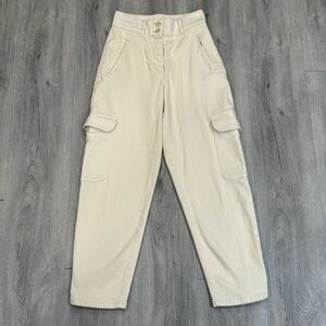 Aritzia Wilfred Free Casual Cream Straight Leg Trendy Streetwear Cargo Pants